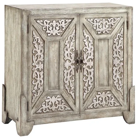 Laural Cabinet